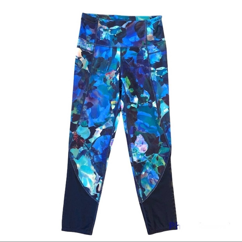 Athleta Caspian Blue Mystique Chaturanga Capri Legging
